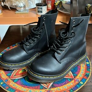 Used but great condition. Just can’t get used to them.